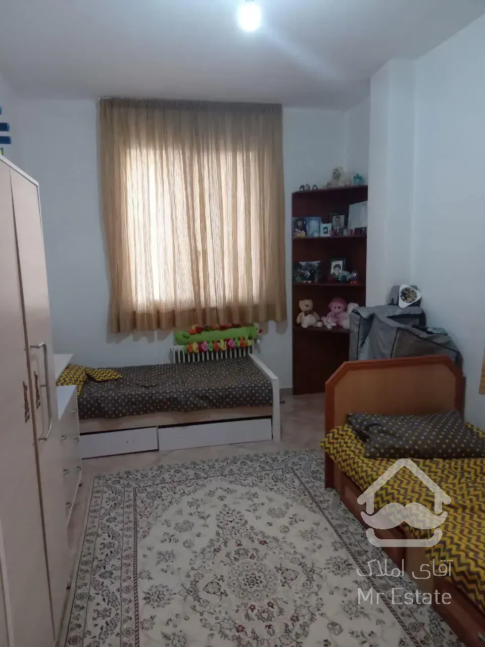 ۱۰۰ متری در واعظی