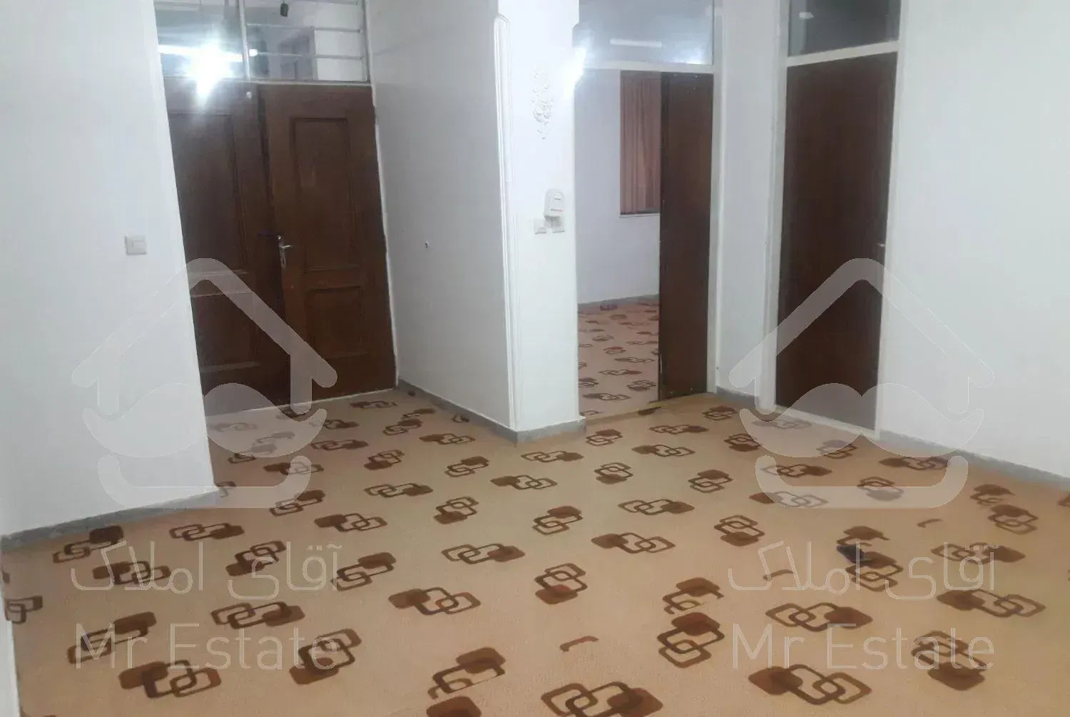 ویلائی۱۸۰ متری لنگرود جاده چمخاله