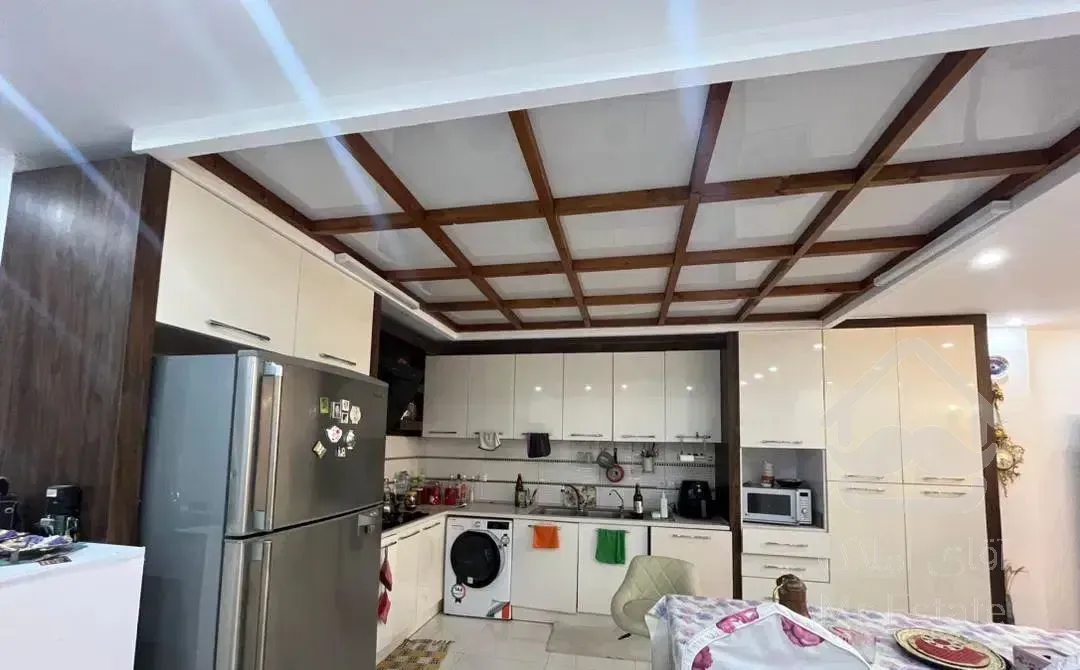 رهن و اجاره ی برج باغ ۱۳۰ متری در امیرمازندرانی