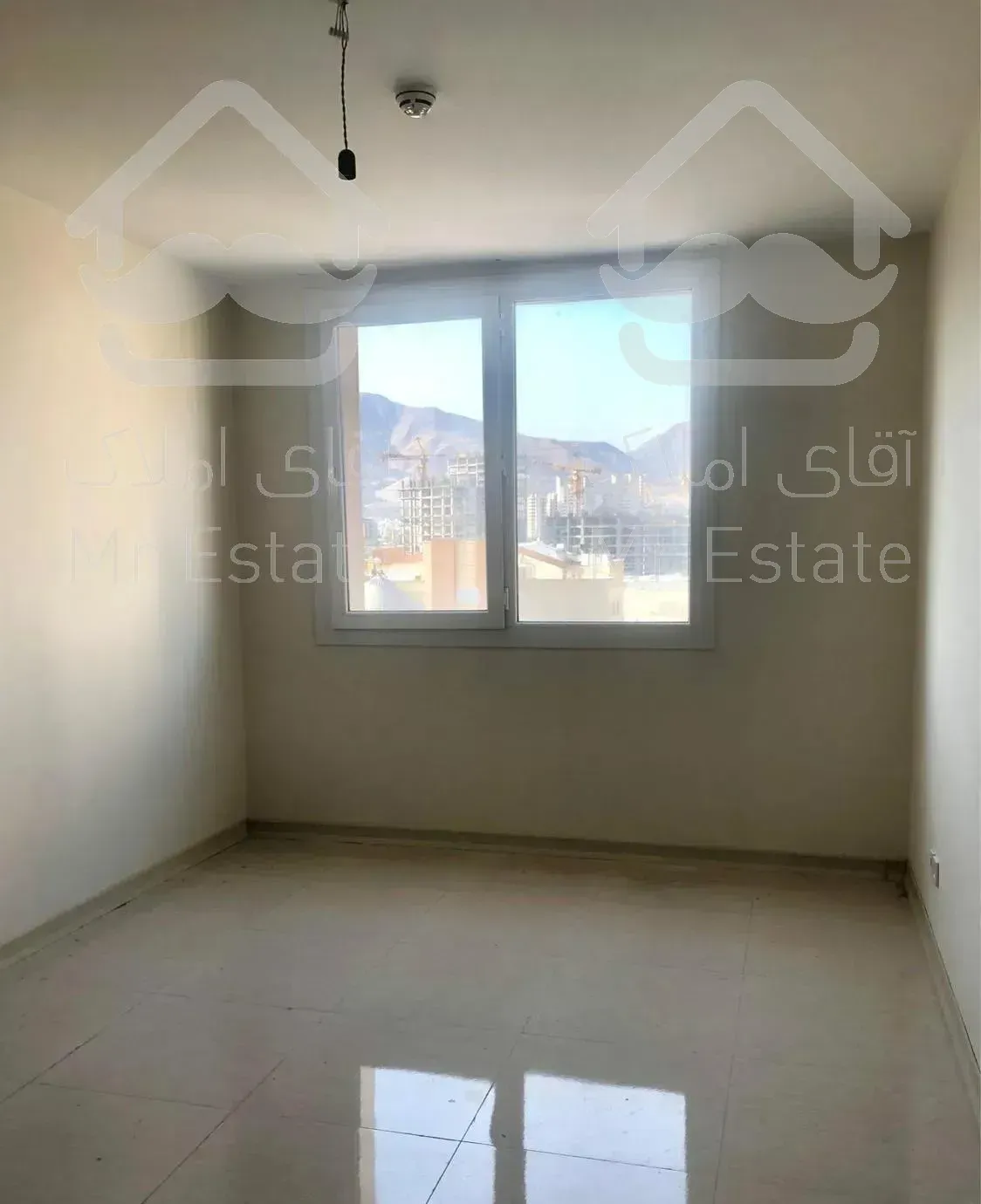 چیتگر/باقری/۹۰ متر/۲خوابه/سند تکبرگ