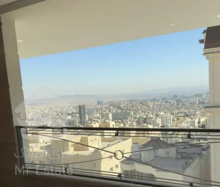 کسی دنبال تهرانِ کامل از پنجره نیست... جز شما