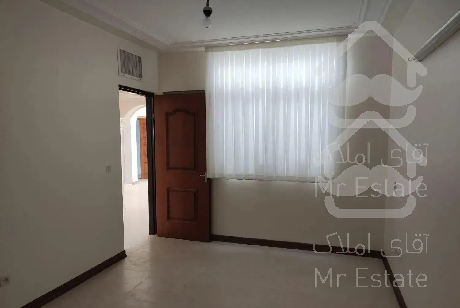 واحد 220متر چهارخواب جابرانصاری