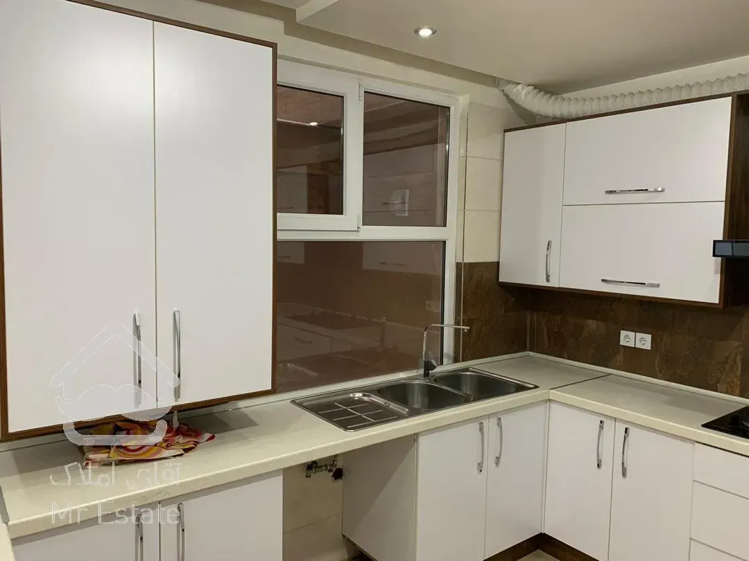 ۹۰متر شمال فردوس غرب/نوساز لوکس