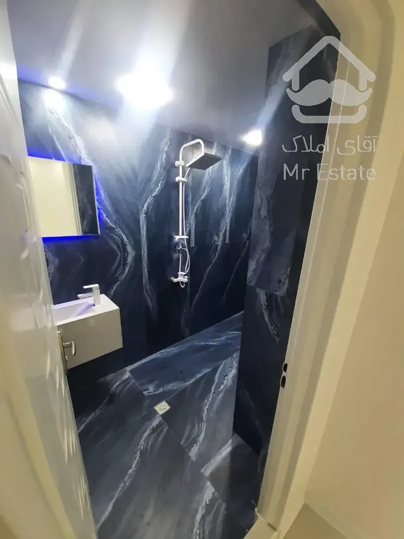 96 متری لاکچری در غرب دریاچه