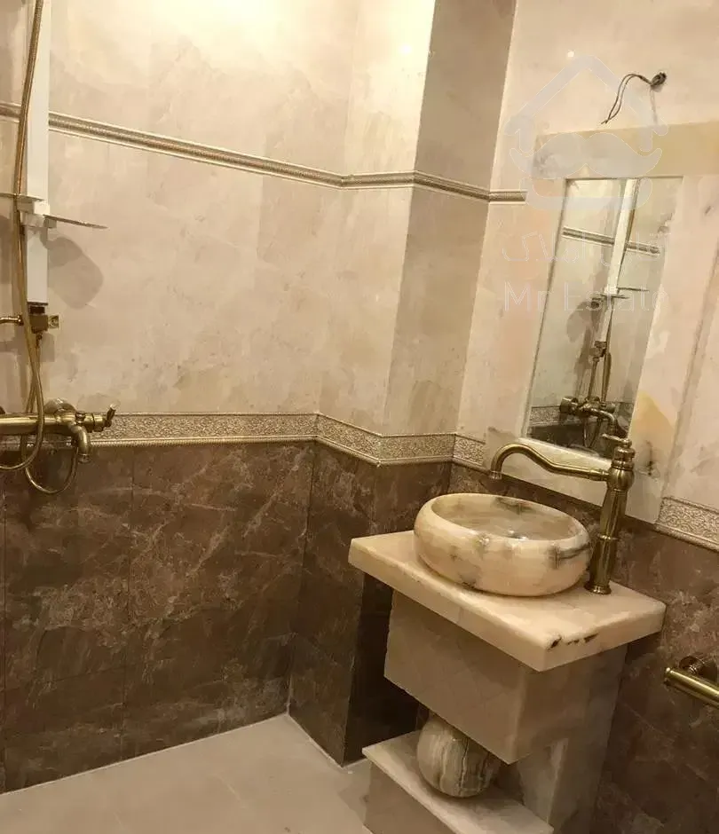 زعفرانیه،۲۶۰ متر،۴ خواب،بهترین لوکیشن،تکواحدی