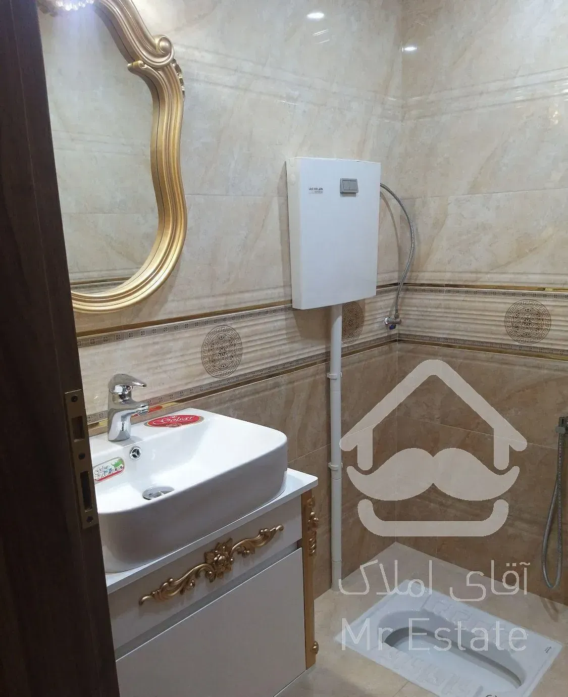 اپارتمان شیک ۱۰۰متری