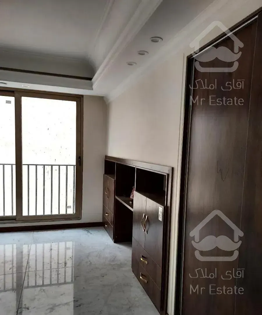 ۱۸۵ متر تک واحدی  با دو پارکینگ