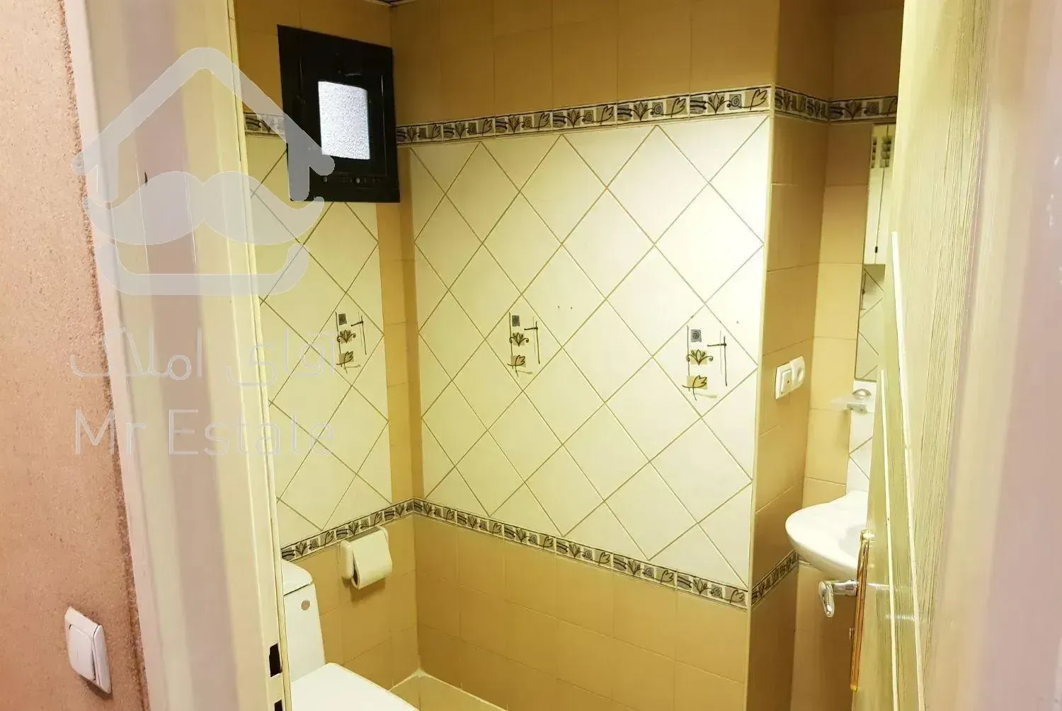 110 متر * ظفر *