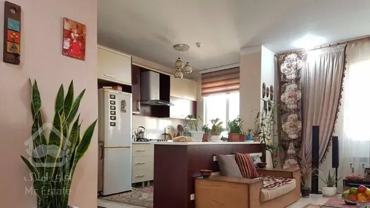 ۱۱۰ متری ۳ خوابه شریعتی‌مقابل‌ملک