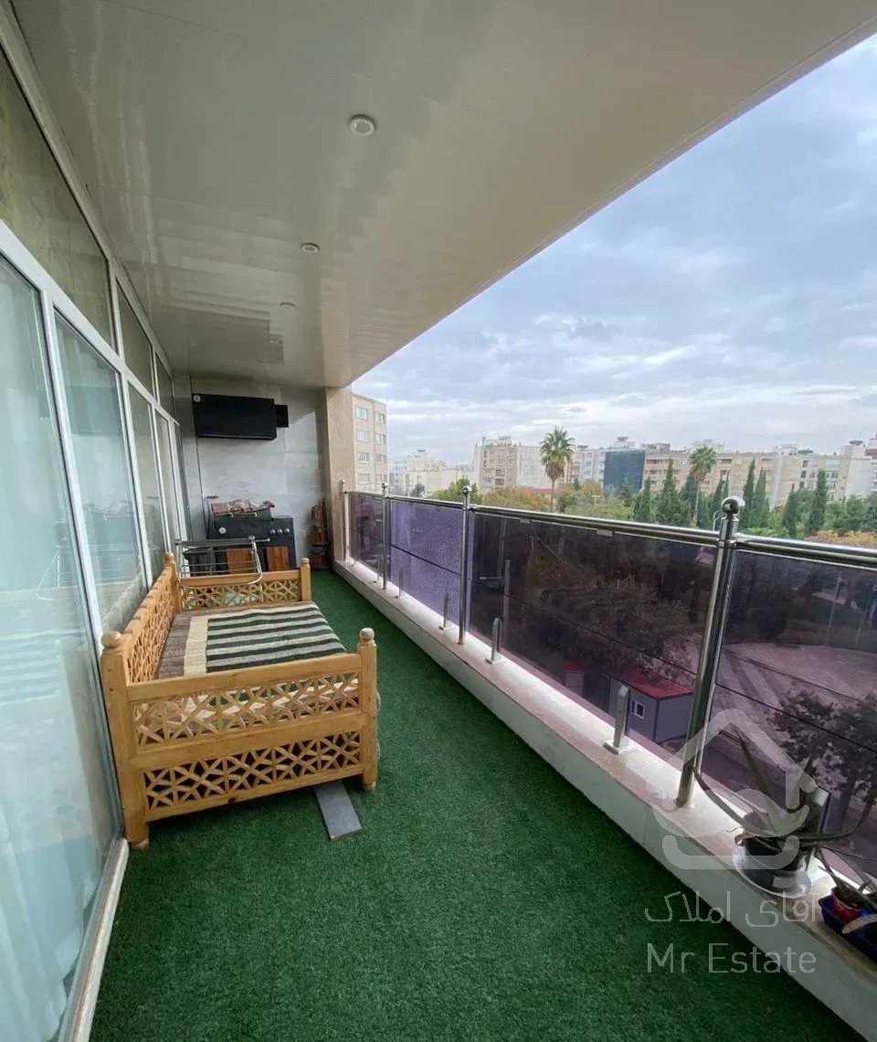 فروش آپارتمان ۲۸۵ متری ۳ خوابه.۲ خواب مستر. در فدک