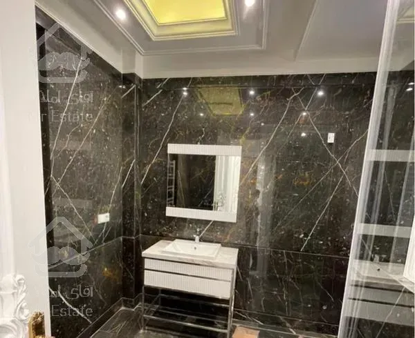 ۱۴۰ متر  کلاسیک   ««  ۲ پارکینگ  »»  فول مشاعات