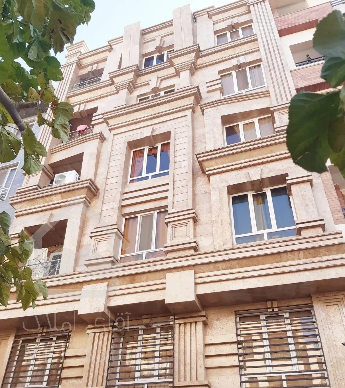 ۱۳۵ متر ۳خ ط۵  فول تراورتن تکواحدی (پونک،کمالی)