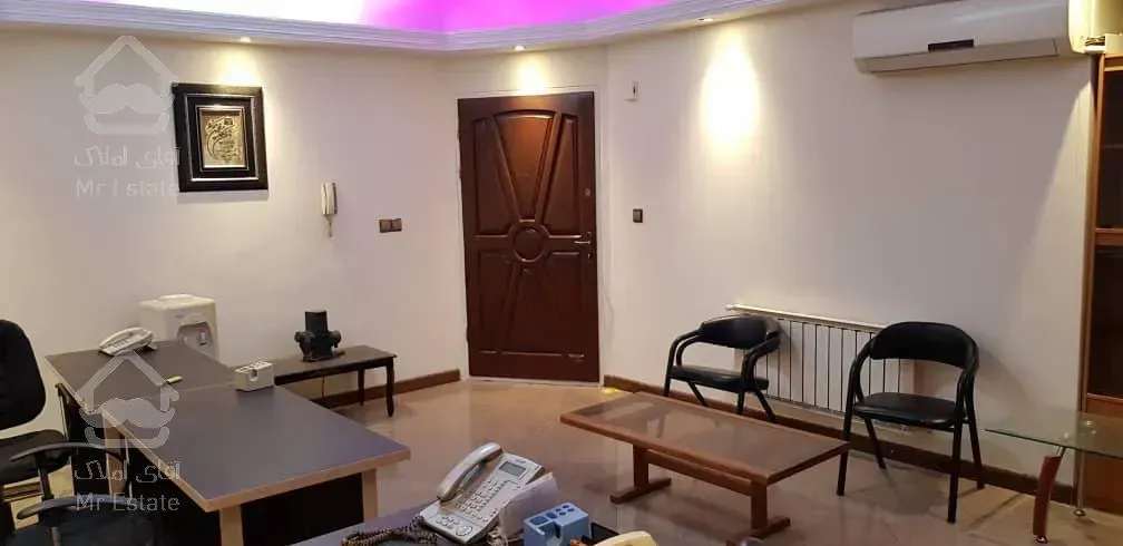 ۷۲ متر سند اداری بر فردوس شرق