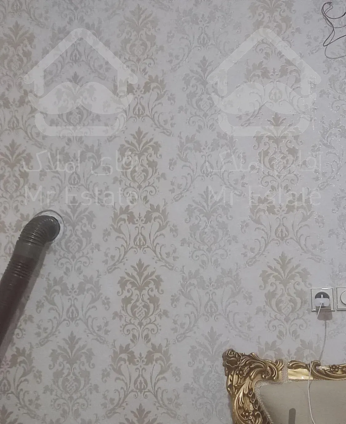 طراحی داخلی.تهیه واجرا کاغذ دیواری