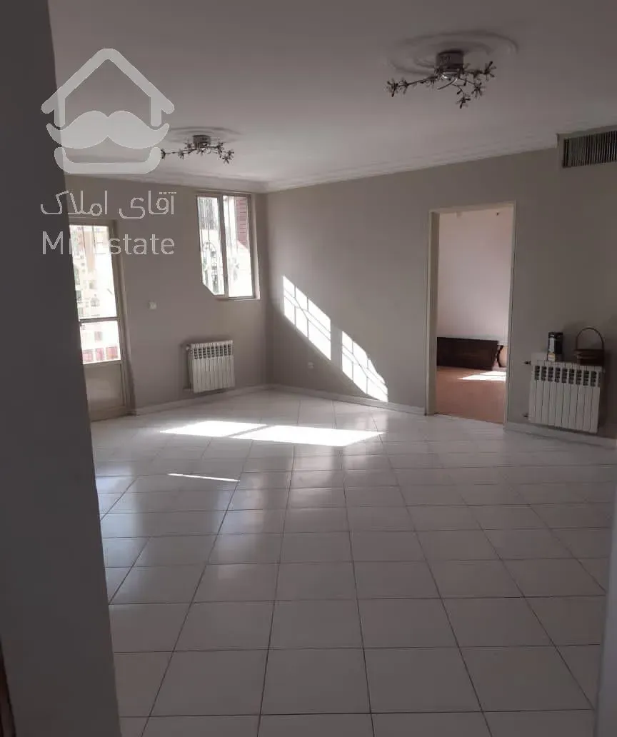 ۸۷ متری باز سازی شده  حیاط دار