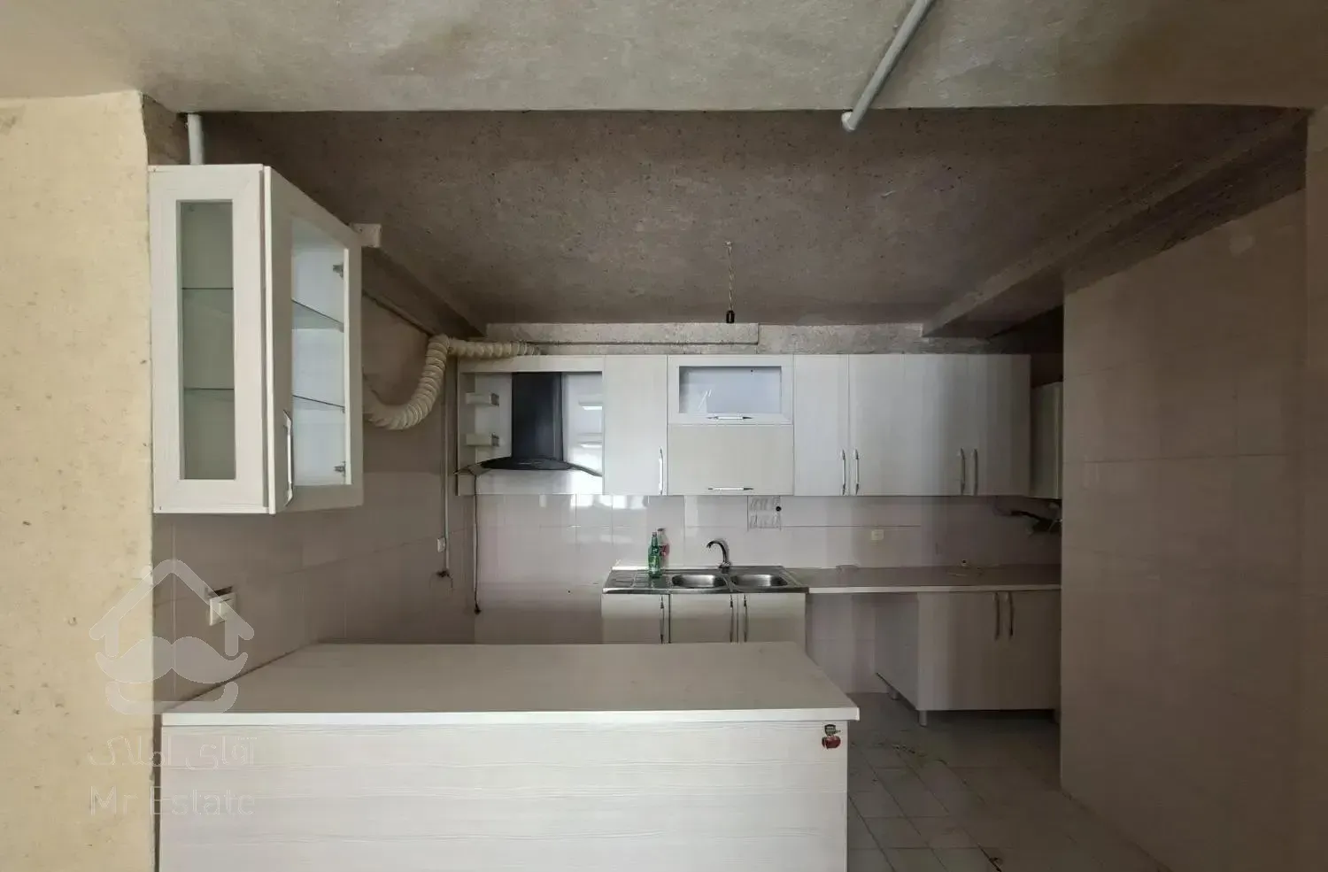 رهن واجاره آپارتمان ۷۰متری فاز۴شمال