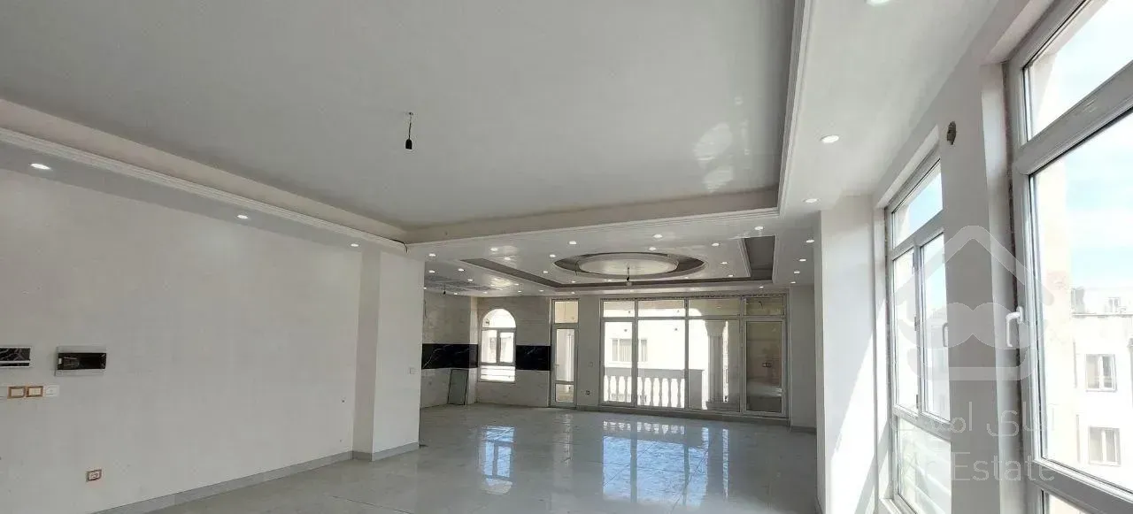 آپارتمان ۱۶۵ متر/نوساز/۳ خواب/ فول امکانات/شیک