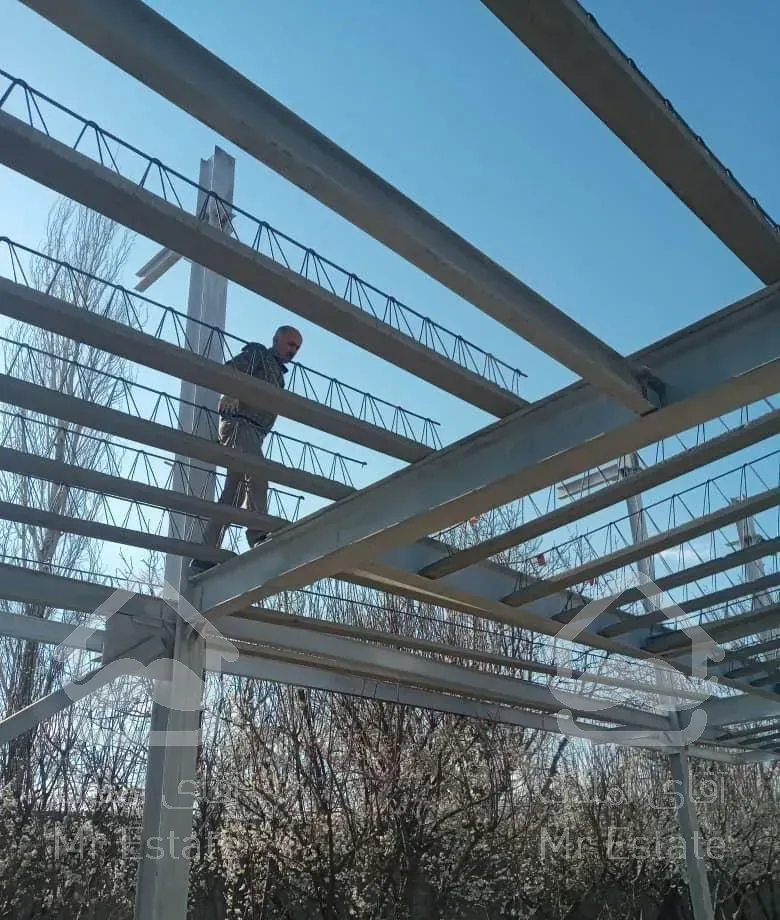 آهنگری و جوشکاری اسکلت فلزی