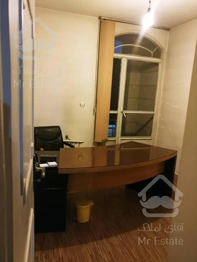 ۷۳ متر اداری بر فردوس شرق