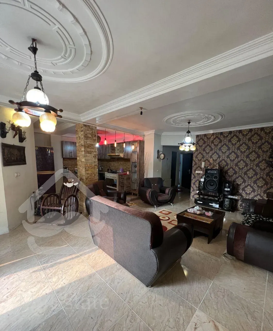 واحد۹۳متری مبله ساحلی شهری محمودآباد