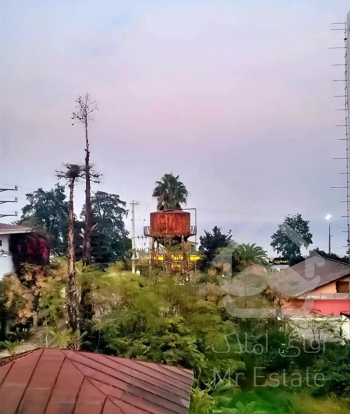 اجاره اپارتمان۱۴۰ متری/دوخوابه/در نزدیکی ساحل