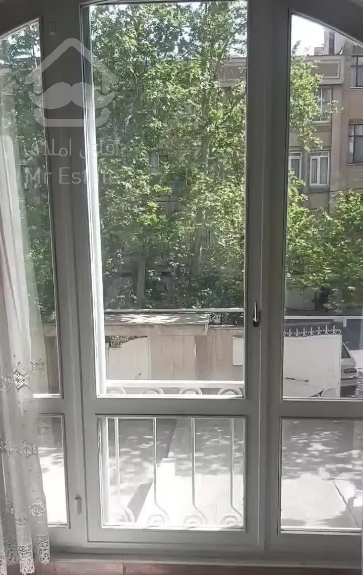 ۲۱۵متر جردن فرعی مشجر  پر ازنور  ۲پارکینگ