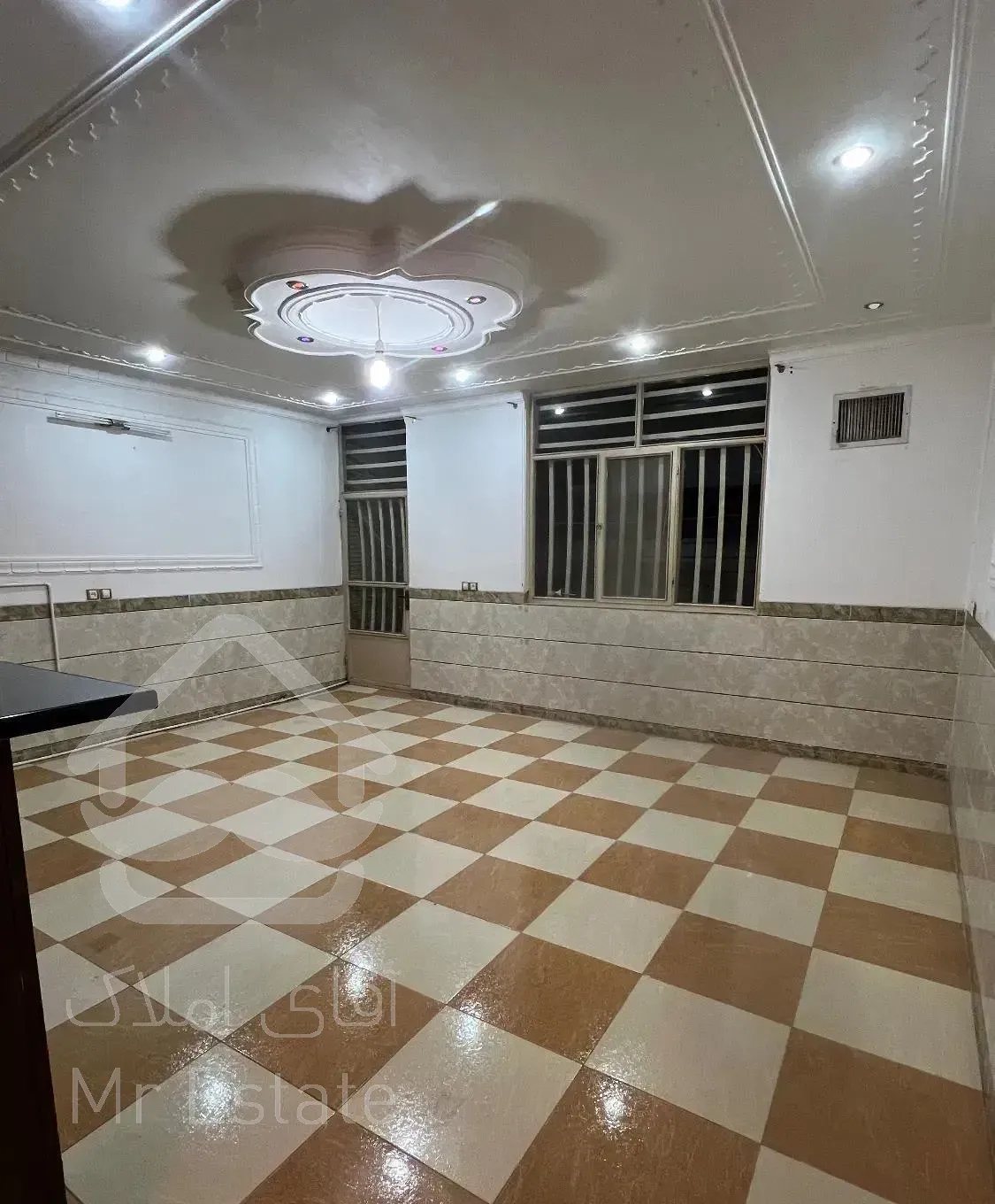 آپارتمان،۱۲۰متر ابوذر جنوبی