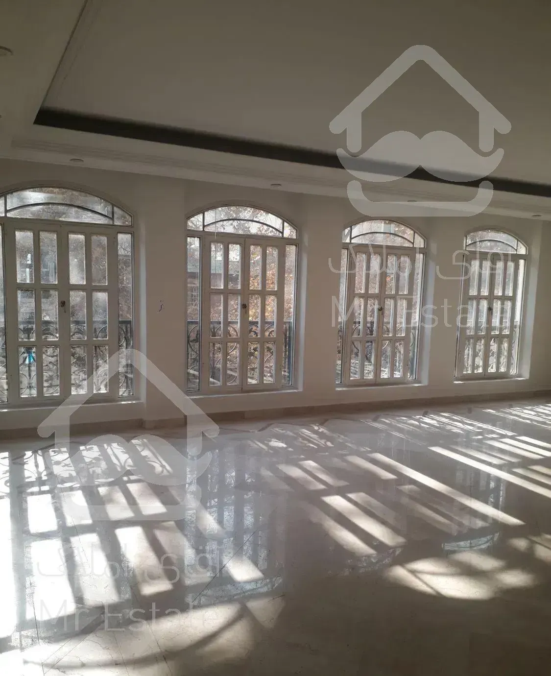 دروس محسنیان ۳۰۰ متر ۴ خواب تک واحد