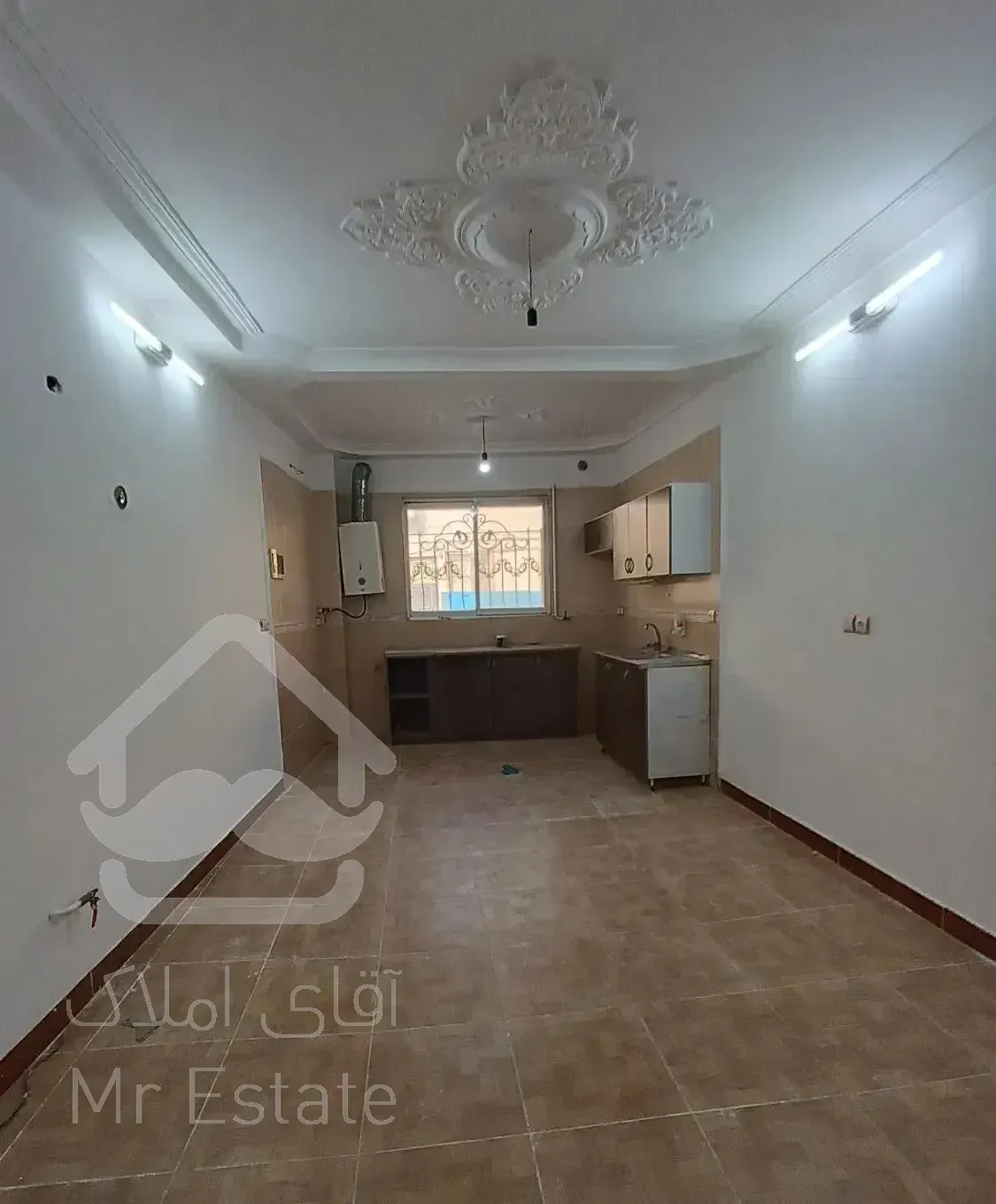 (سوئیت ۵۳ متری) ۲ خواب ماشین رو /پذیرایی بزرگ