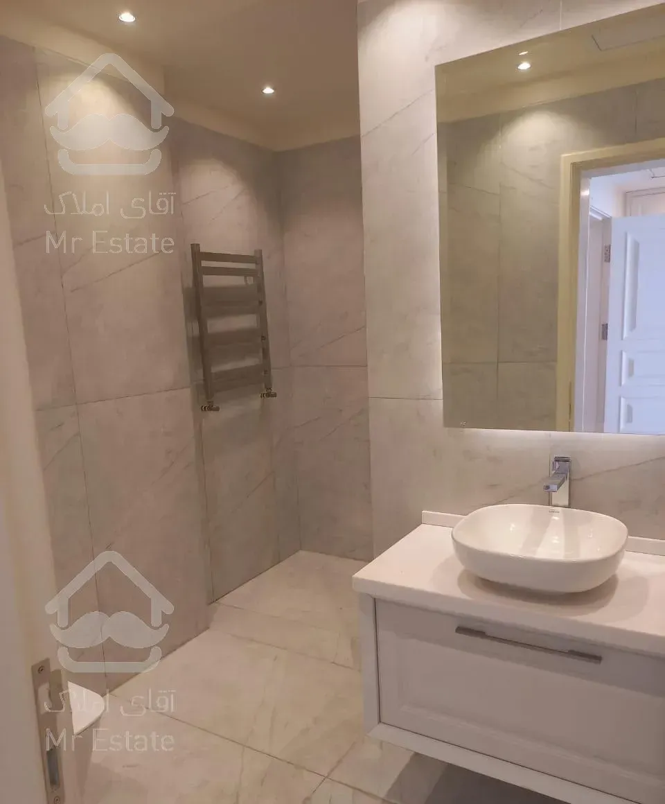 آپارتمان ۳۹۰ متری فول امکانات