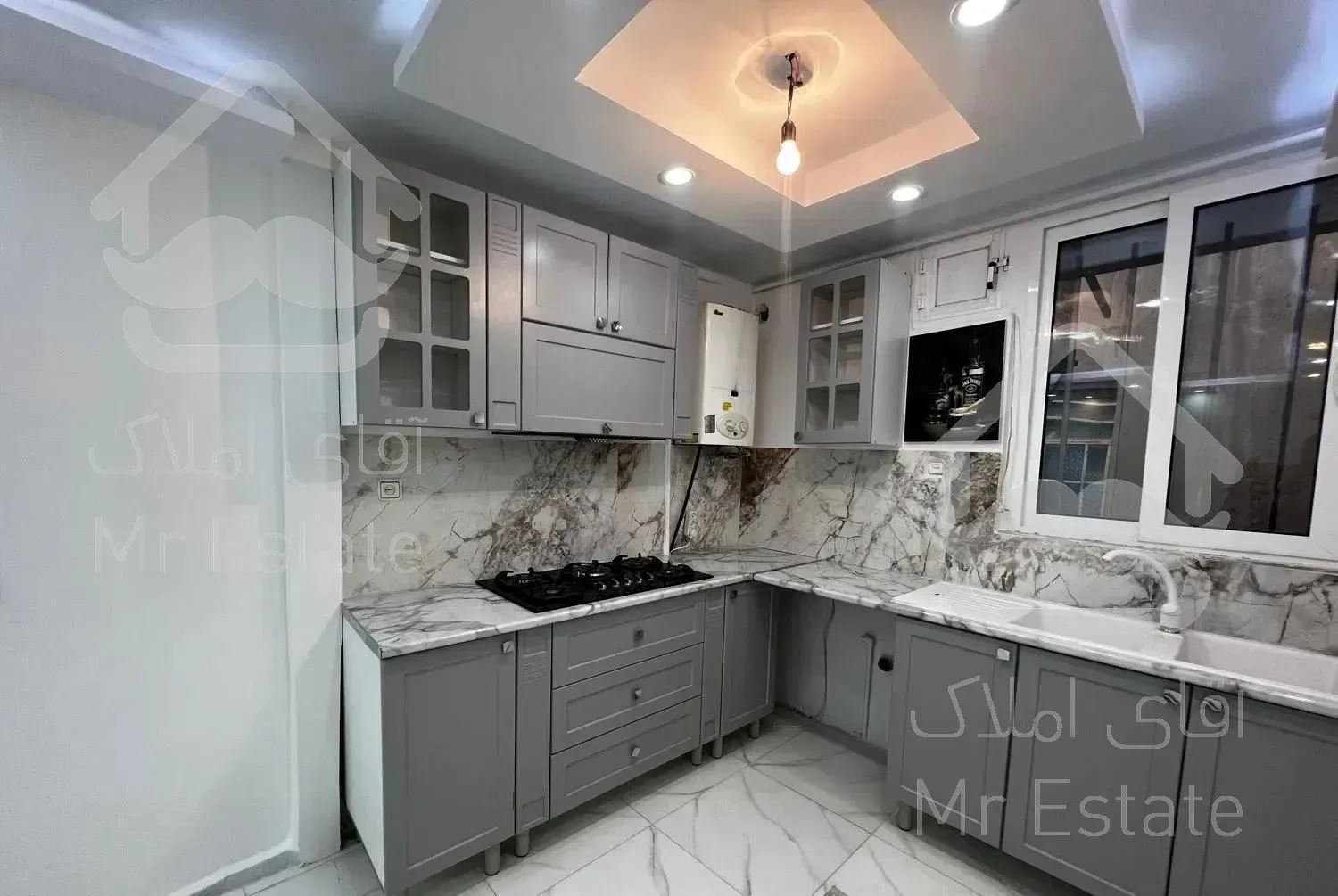 ۶۰متری فول باسازی خوشگل هم کف