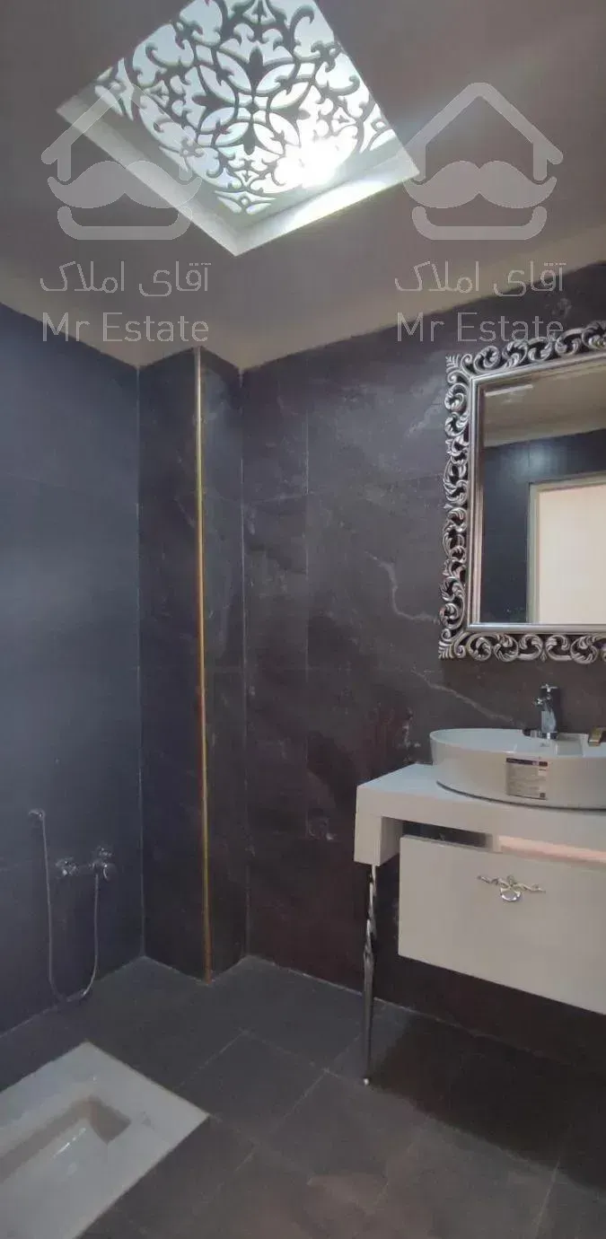 لوکیشن 172متر