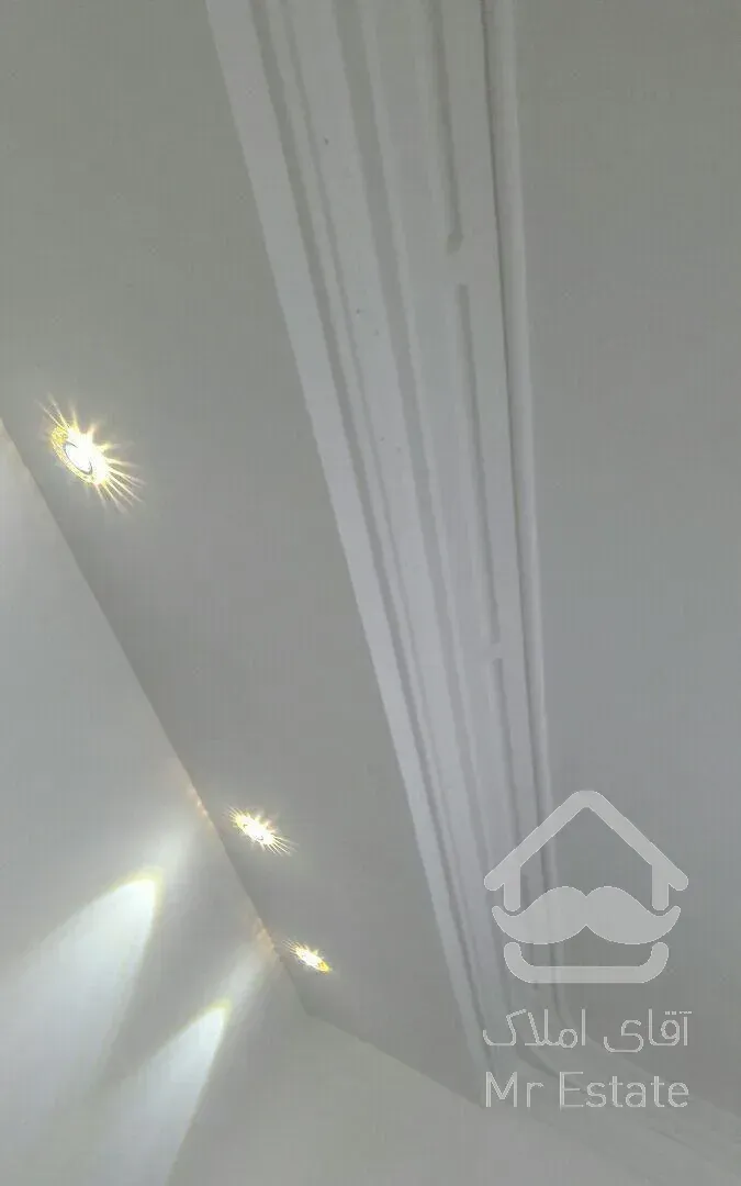 گچکاری لکه گیری وانواع خورده کاری