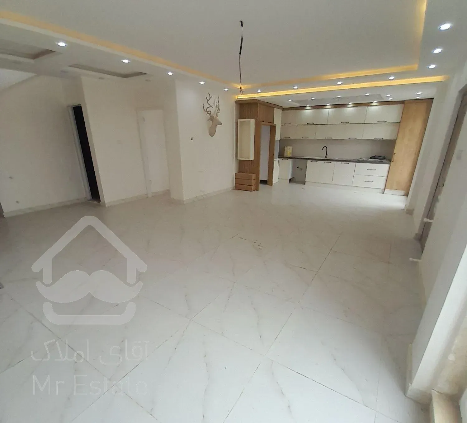 فروش ویلای (( ۳۳۸ )) متری در فومن با سند تک برگ