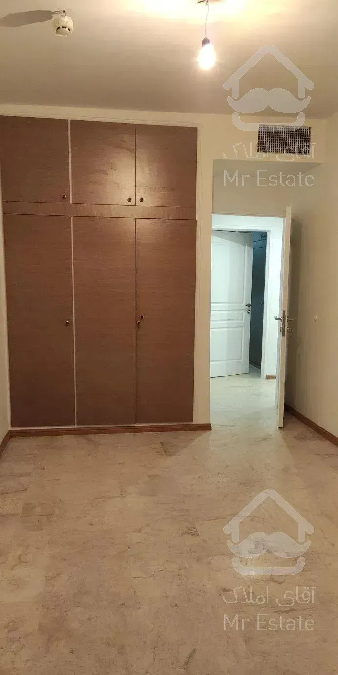 لویزان۱۵۶ متر ۳خوابه   خ مبارکی