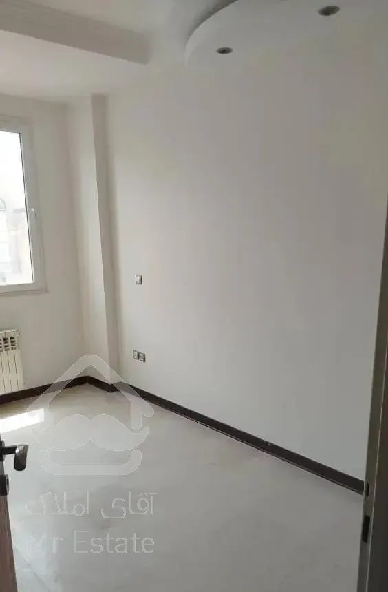 آپارتمان فروشی 360 متری 4 خواب 10 ساله