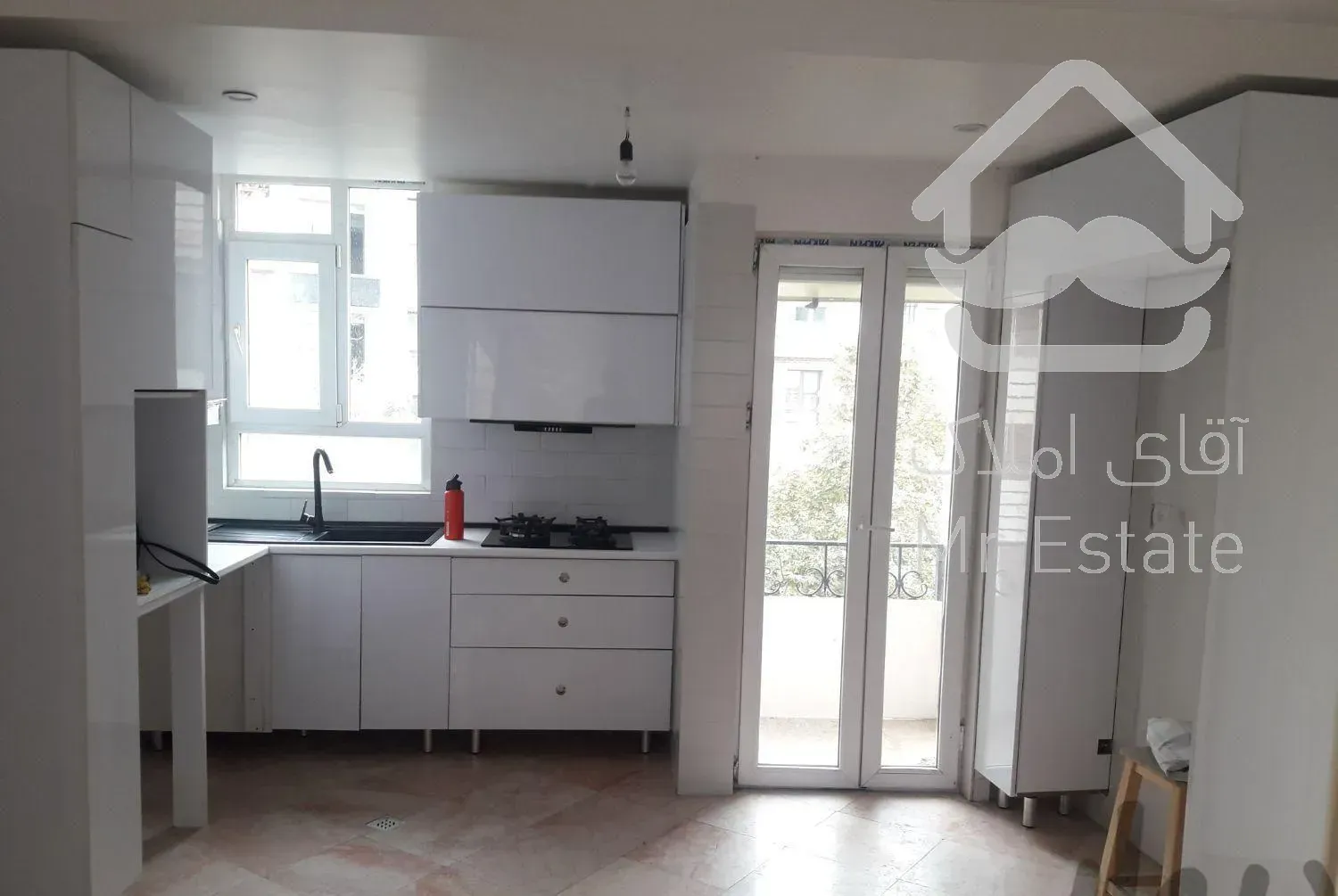 داراباد  تک واحدی  65 متر   مجرد