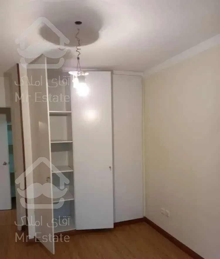 دو خوابه فاز یک بالای ورزشگاه ۸۵ متری