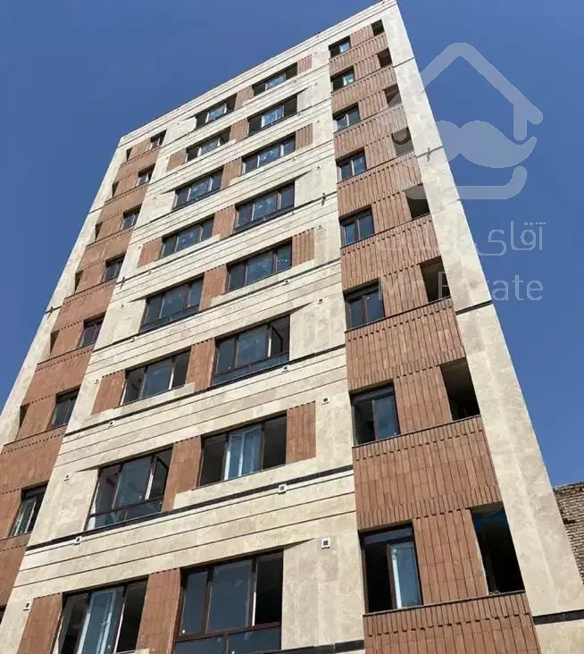 اپارتمان ۹۲ متر طبقه ۸ نوساز بر خواجه نصیر