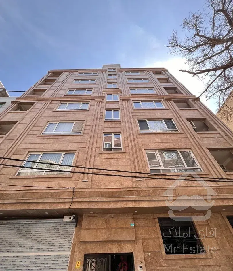 **املاک مهندسان**فروش واحد ۱۱۷ متری سه خواب