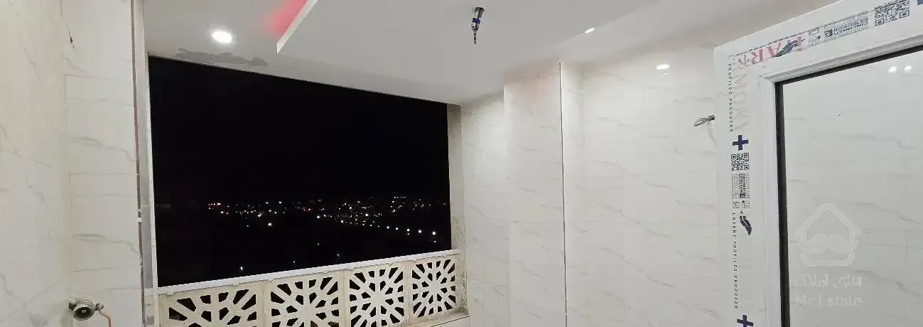 اپارتمان 190متر تک واحدی  کلید نخورده ...