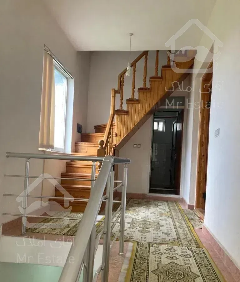 فروش ویلای ۳۰۰متری حیاط دار درکتالم