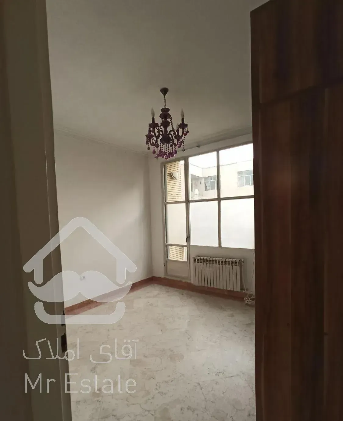 فاطمی (سیندخت)۸۵متری17ساله2خوابه فول امکانات