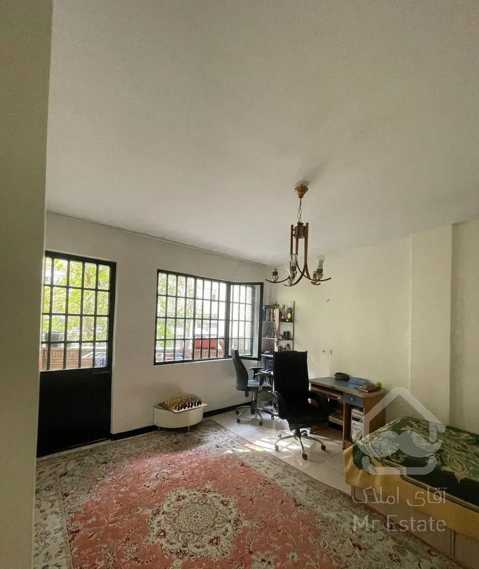 ۱۹۲ متر ۴ خواب با قدرالسهم ارزنده