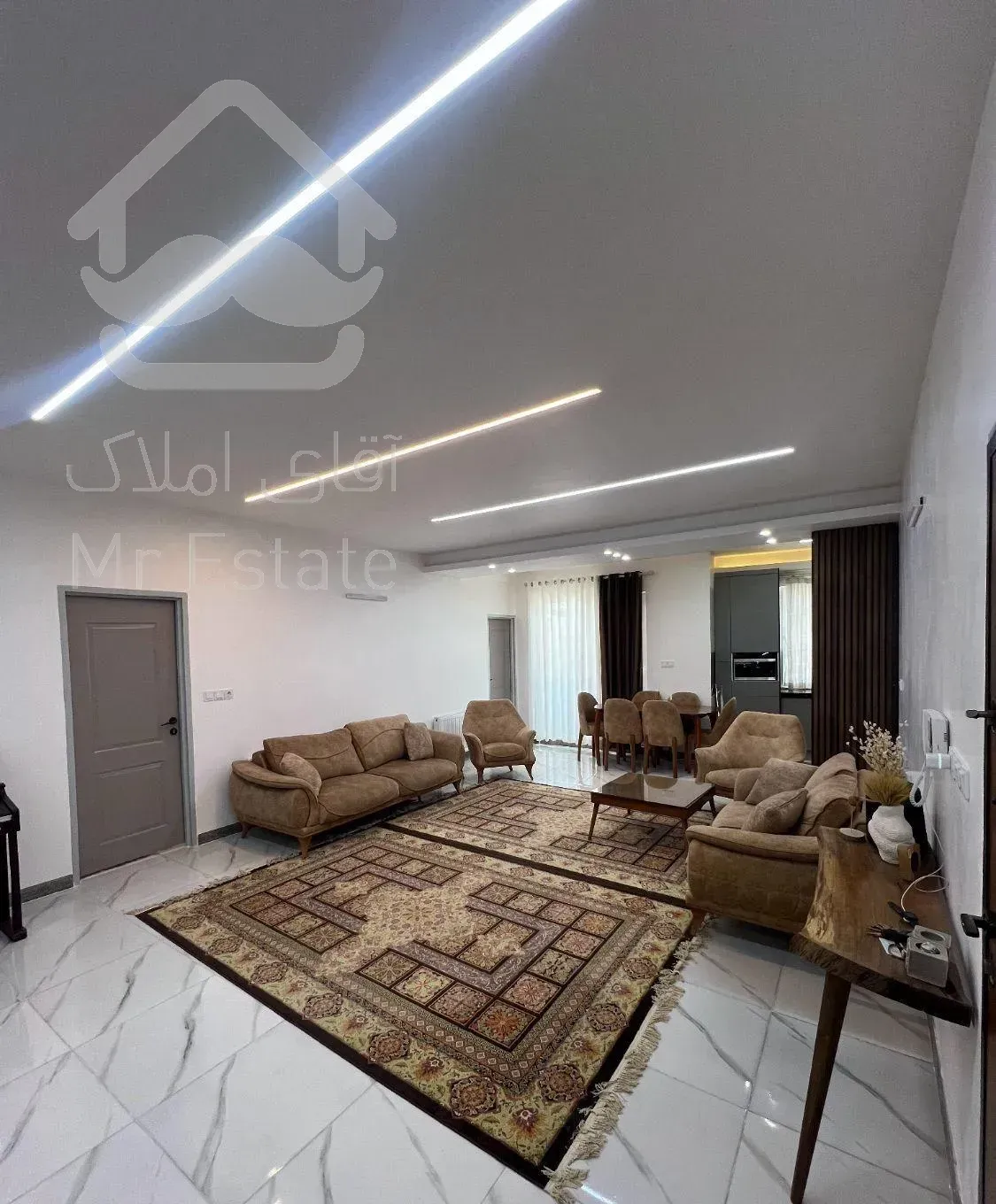 فروش واحد ۸۹ متری لوکس  فول امکانات