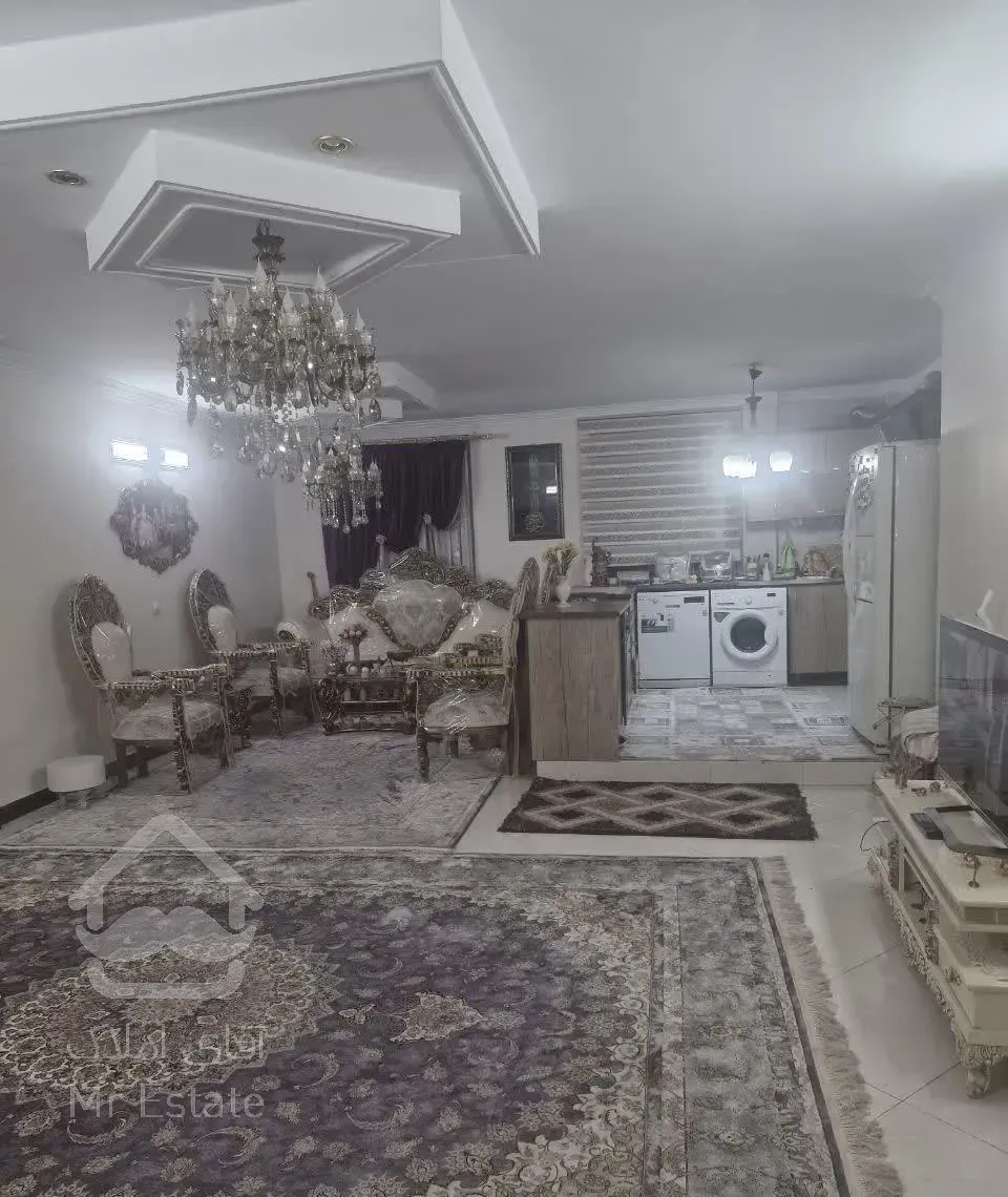 ۸۶متر/ خوش نقشه/اتابک