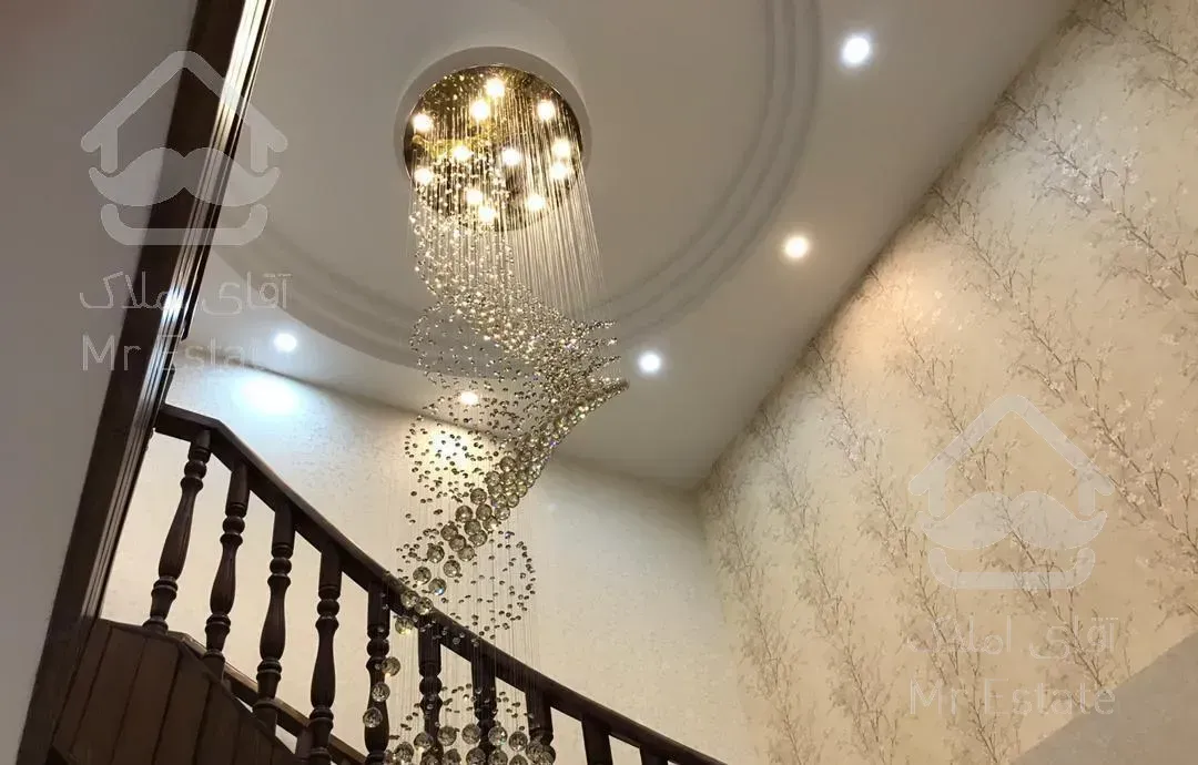 ۵۲۰ متر ویلایی نوساز در اندیشه