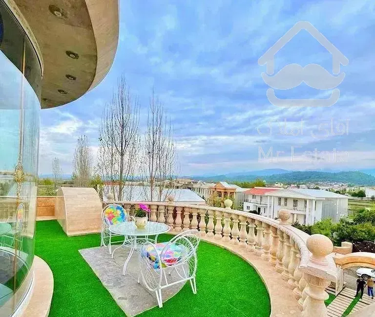 ویلا کاخطوری قصر 700 متری دل جنگل در آمل به نور