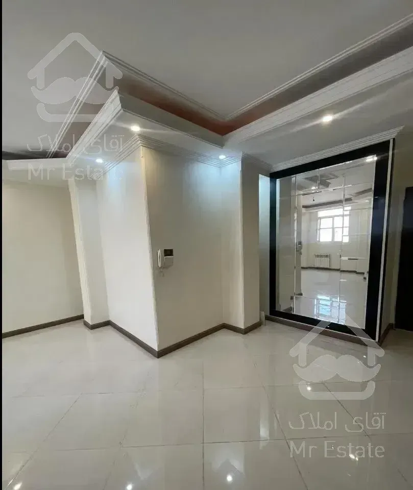 ۵۵ متر *مهران* دوخوابه / با پارکینگ / فول بازسازی