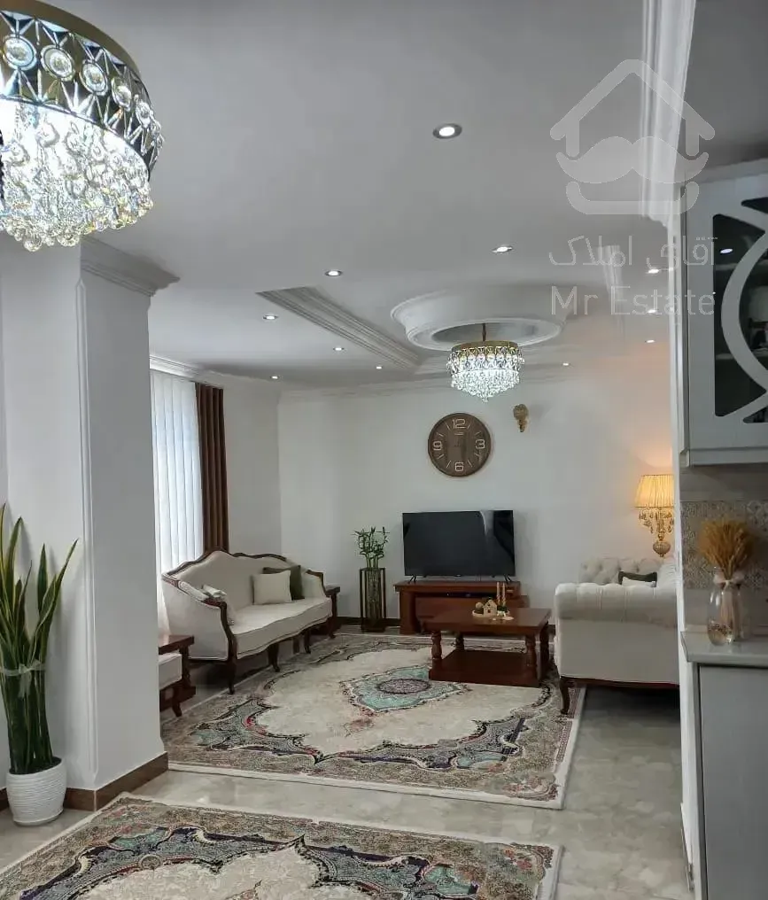 آپارتمان ۱۰۰متری سال ساخت۱۳۹۸ سند تک برگ